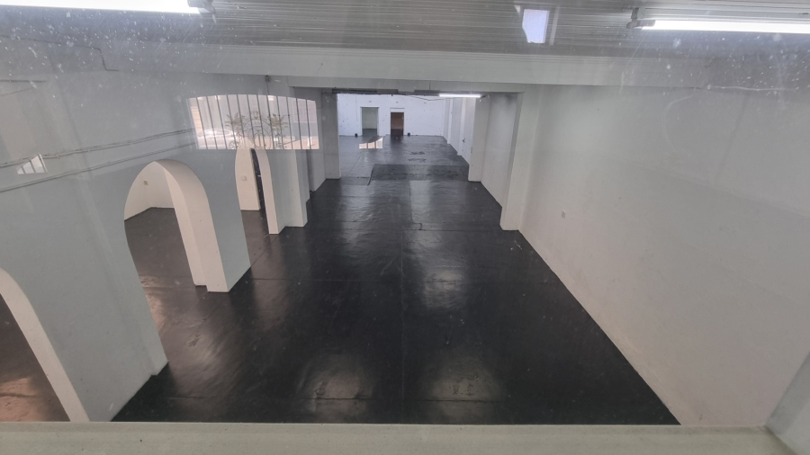 To Let Commercial Property for Rent in Woodstock Western Cape